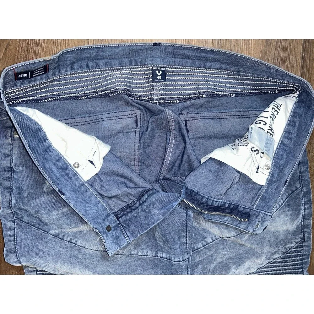 True Religion Geno Men Sz 40 Straight Slim Denim Light Wash Jean Pants